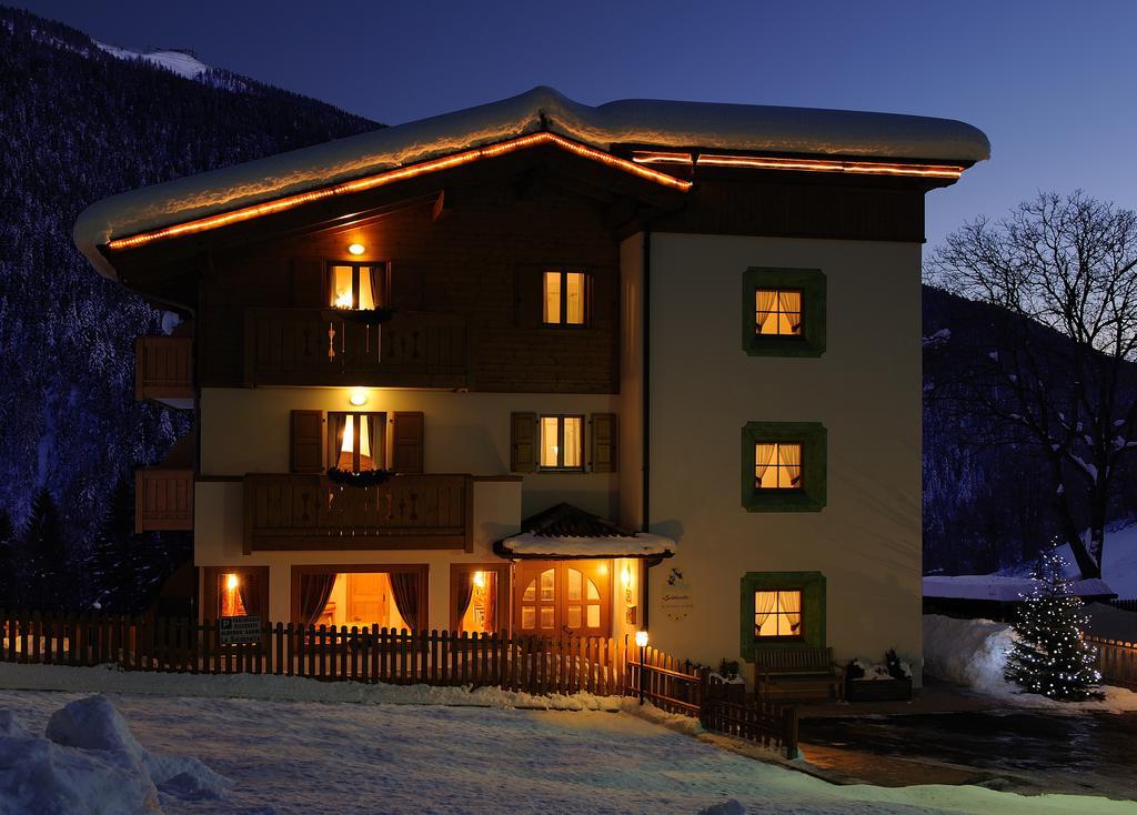 Hotel Garni La Soldanella Madonna di Campiglio Exterior photo